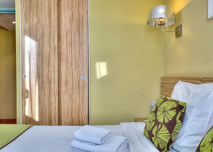 Port Prestige - Terrasse - Piscine - Parking Διαμέρισμα Αντίμπ